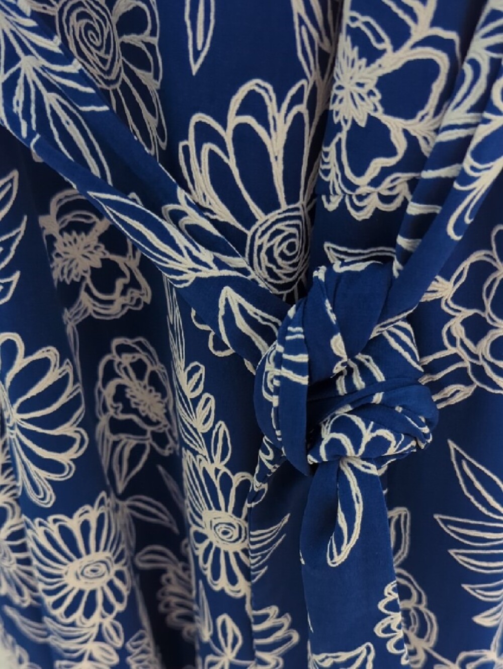 Nina Leonard Sz L Royal Blue and White Floral Maxi Dress - Picture 3 of 6